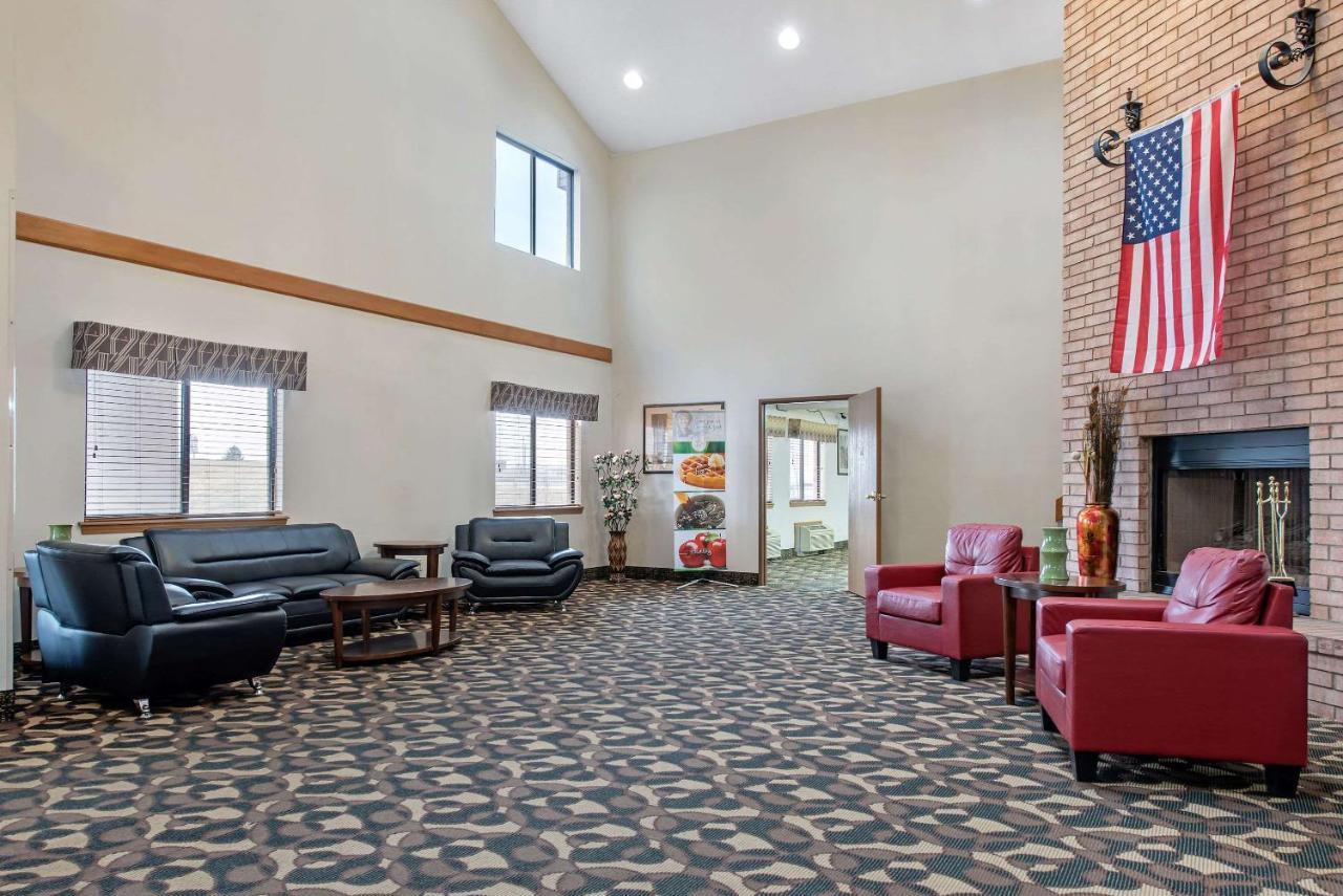 Quality Inn & Suites Lebanon I-65 Екстериор снимка